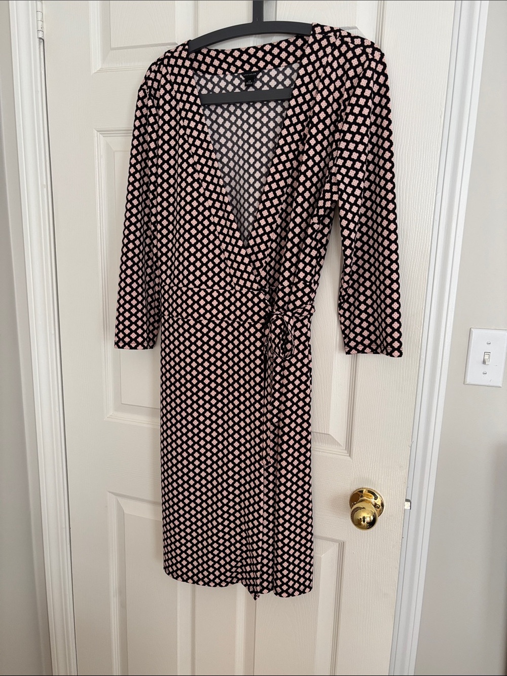 Ann Taylor Black and Pink Long Sleeve Wrap Dress